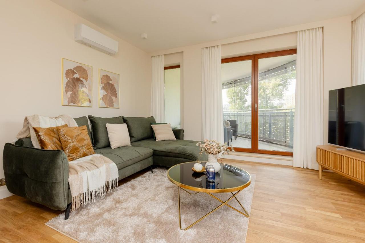 Deluxe Apartment Wronia 45 With Ac, Parking & Balcony By Renters Prestige Warsawa Bagian luar foto